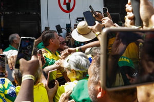 Com 2 mil PMs, Paulista teve 76 celulares levados em dia de Bolsonaro