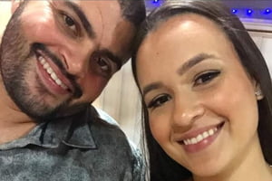 foto colorida de Renato Dias de Oliveira, de 33 anos, e Bianca Alves Francisco de Oliveira, de 28, que foram encontrados mortos em um carro na Rodovia Régis Bittencourt - Metrópoles