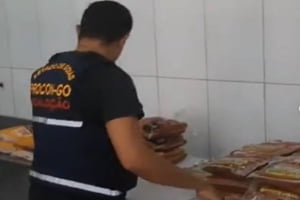Procon Goiás apreende carnes impróprias para consumo