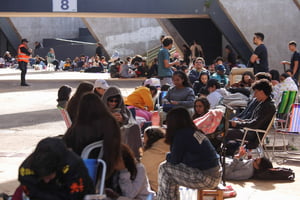 Bruno Mars em Brasília: fãs fazem nova fila quilométrica por ingressos