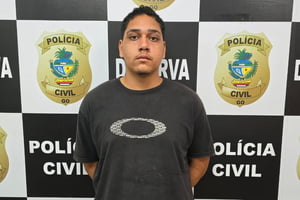 Imagem colorida de Wesley Araújo Martins, preso por roubar motocicleta em Aparecida de Goiânia - Metrópoles