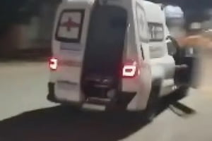 Motoristas de ambulância são flagrados alcoolizados em serviço na Bahia - Metrópoles