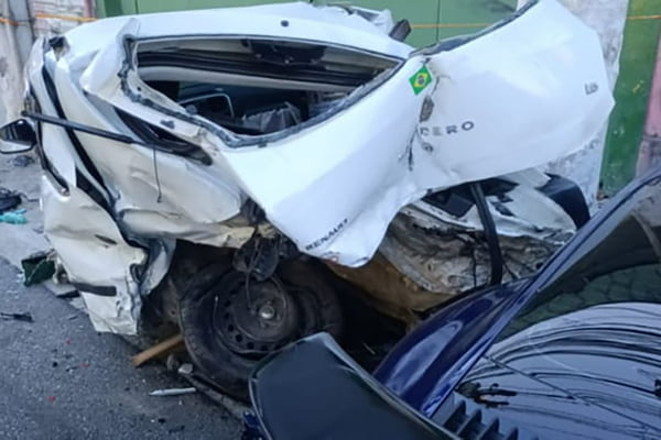 Porsche em alta velocidade causou a morte de uma pessoa em acidente fatal - Foto: Divulgação/Polícia Civil