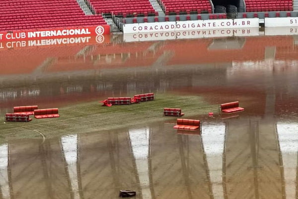 Imagem colorida do Beira-Rio inundado - Metrópoles