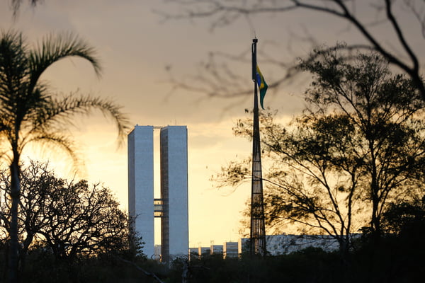 Fim de tarde em Brasília – Brasília – DF 27/08/2015