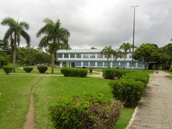 Universidade Federal do Espírito Santo (UFES)