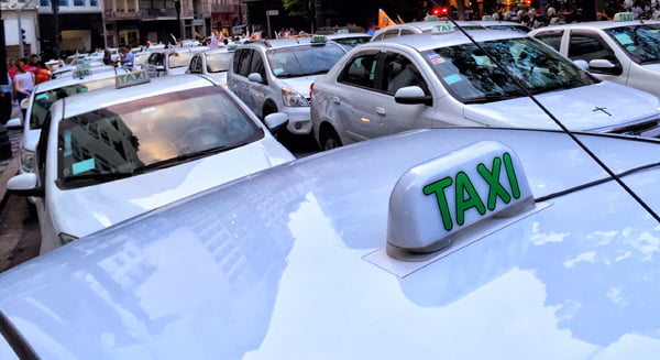 taxi, taxis, taxista, taxistas