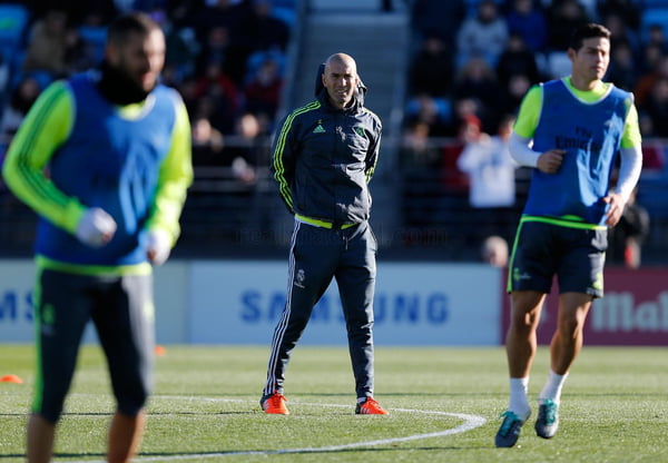 Zidane minimiza chance de protestos: “Torcida quer ver bom jogo”