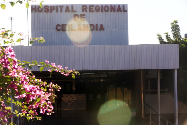 Entrada do Hospital Regional de Ceilândia
