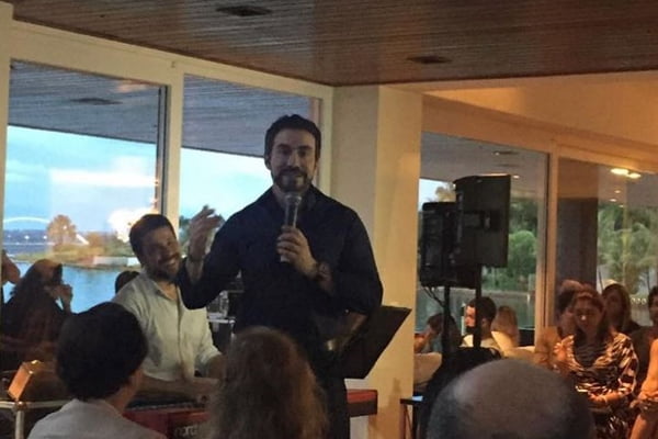 Padre Fábio De Melo faz show exclusivo no Lago Sul