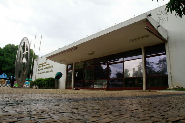 Biblioteca Demonstrativa de Brasília