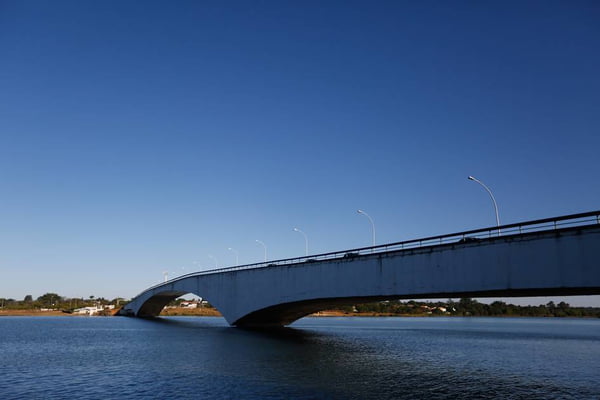 Ponte Honestino Guimarães no Lago Sul – Brasília(DF), 17/06/2016