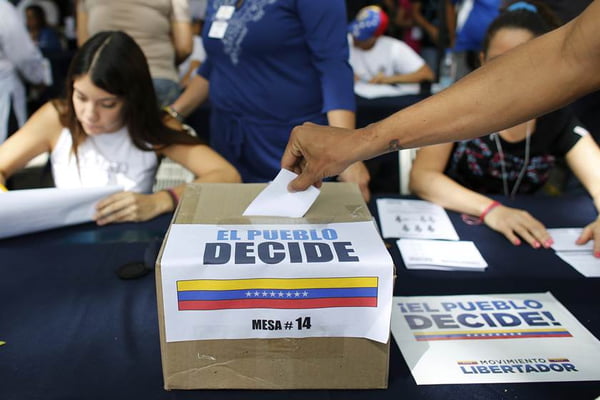Oposição pede que venezuelanos votem neste domingo