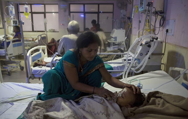35 bebês morrem na Índia
