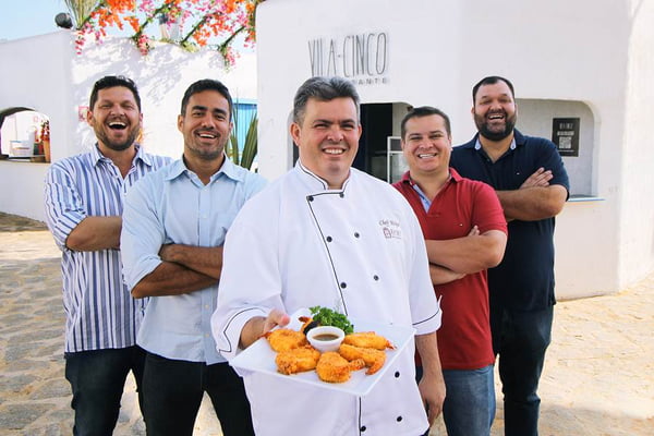 Chef Melquisedeque Tavares e sócios do Vila Cinco_Foto de Morvan Rodrigues