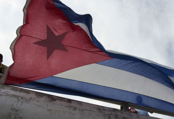 Imagem colorida mostra a bandeira de Cuba