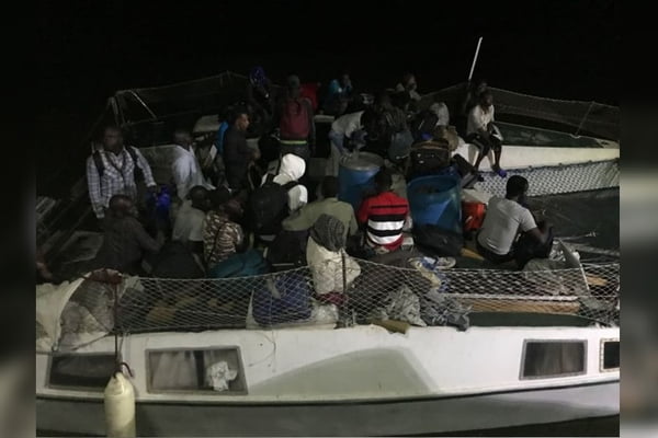 barco imigrantes áfrica maranhão