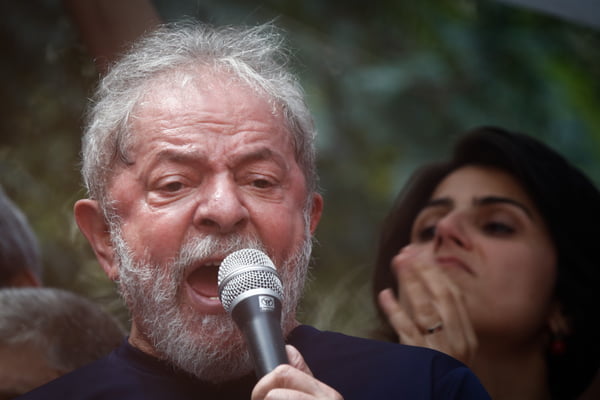 Lula fica no Sindicato dos Metalúrgicos até que decida se entregar para a Policia Federal  – São Paulo – DF 07/04/2018