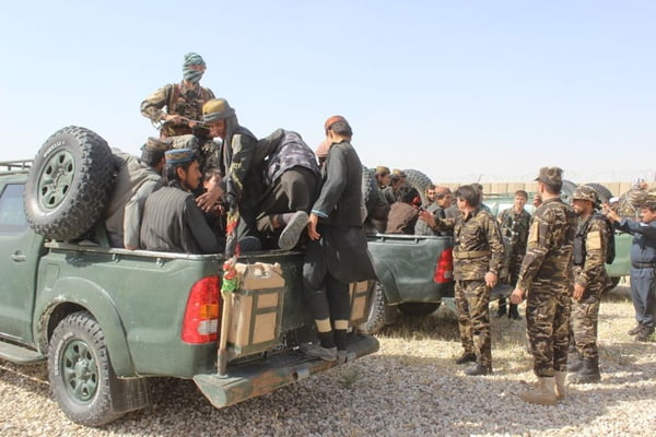 Daesh members surrender to Afghan forces
