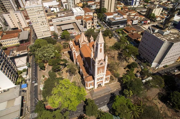 Imagem aérea de Ribeirão Preto - Metrópoles