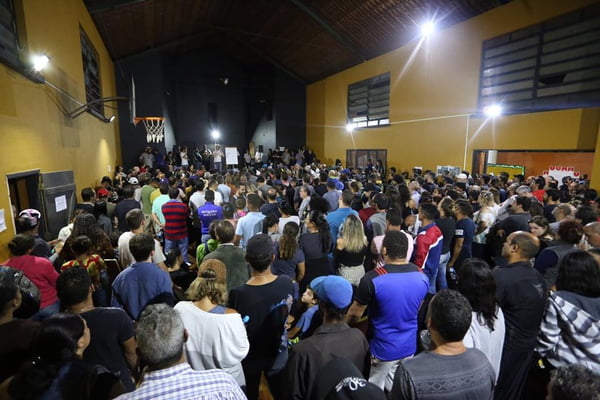 Moradores de Nova Lima cobram explicações da Vale após serem evacuados