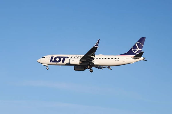 LOT – Polish Airlines Boeing 737 MAX 8