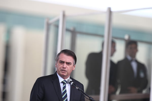 Presidente Jair Bolsonaro acompanha cerimonia de Comemoraçāo do Dia do Exercito Brasileiro