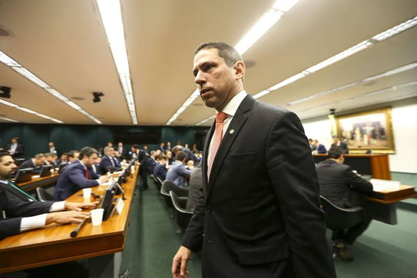 Marcelos Ramos: “Eleições vão contaminar votação das reformas”