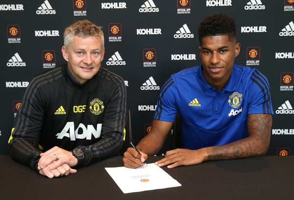Marcus Rashford Signs a New Contract at Manchester United