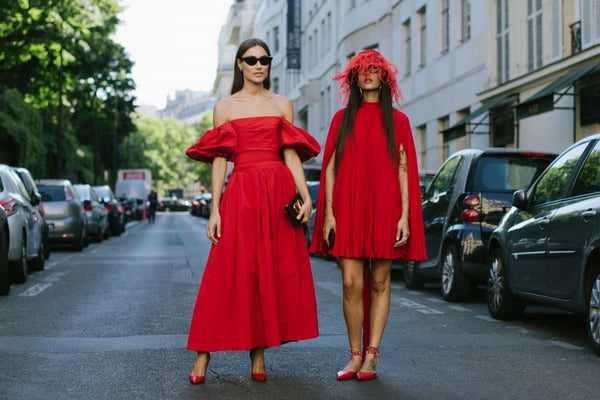 Street Style : Paris Fashion Week -Haute Couture Fall/Winter 2019/2020 : Day Four