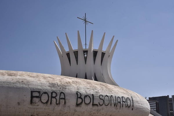 Fora-Bolsonaro
