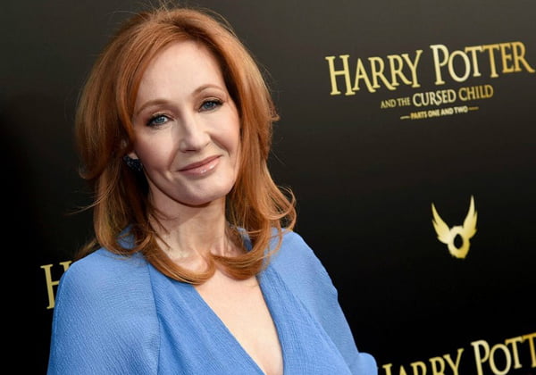 J.K. Rowling, autora de Harry Potter, é criticada por comunidade LGBT: veja