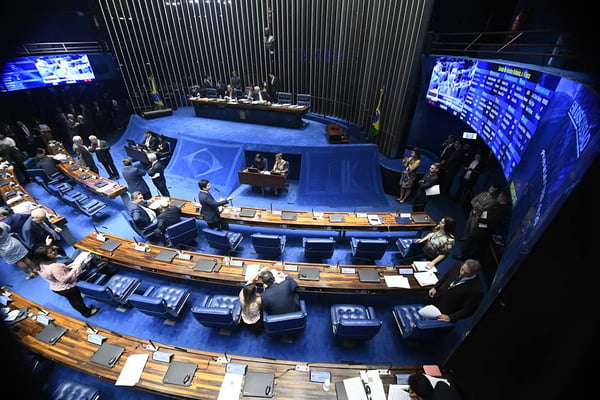 imagem colorida mostra plenário do senado federal - Metrópoles