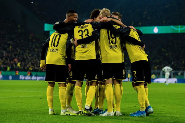 Borussia-Dortmund2