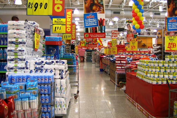 Foto de supermercado na quarentena pelo coronavírus