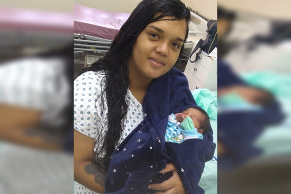 Mãe e bebê sequestrado no HRT recebem alta: “Todo mundo feliz”