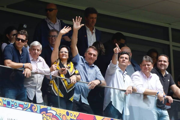 Bolsonaro no estádio Mané Garrincha