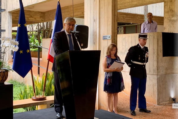 Solenidade na Embaixada da França em Brasília, em 11 de março de 2020, Dia Nacional de Homenagem às Vítimas do Terrorismo