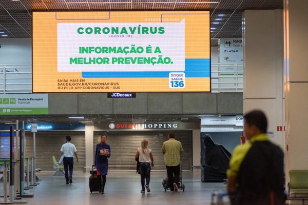 Aeroporto de Brasília vazio durante pandemia do novo coronavírus