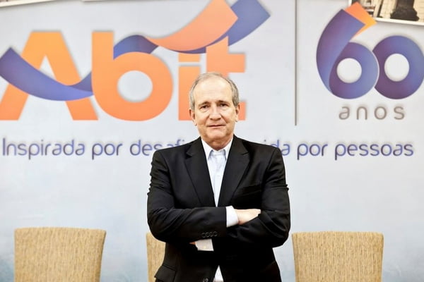 Fernando Pimentel, presidente da Abit