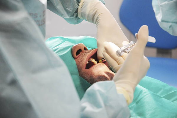 rede pública de Saúde mantém atendimentos odontológicos no DF