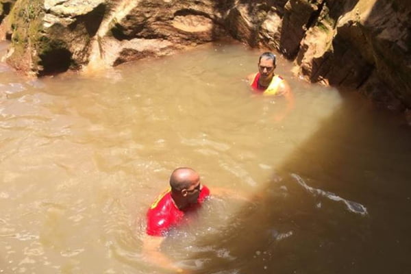 Adolescente morre afogado em córrego de Águas Lindas de Goiás