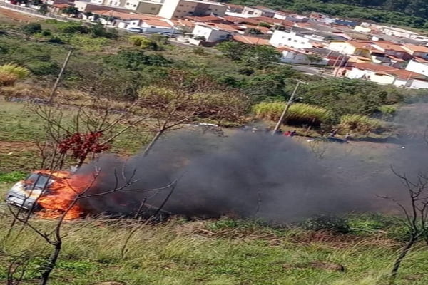 Acidentes nas estradas de Minas mataram 11 pessoas no feriado