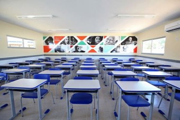Rui Costa admite que retorno das aulas em 2020 é ‘pouco provável’