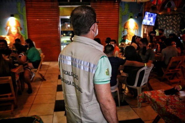 Mais de 600 locais descumprem decretos de prevenção da Covid-19 em Manaus