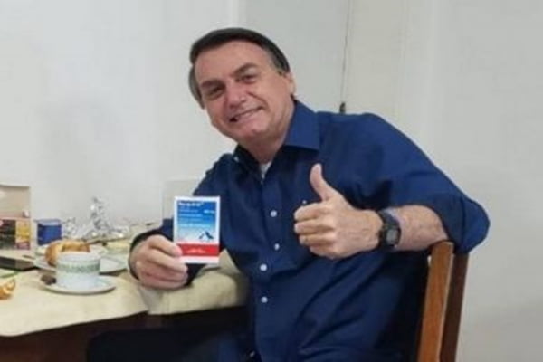 PSol quer impedir Bolsonaro de incentivar uso de remédios sem eficácia contra Covid-19