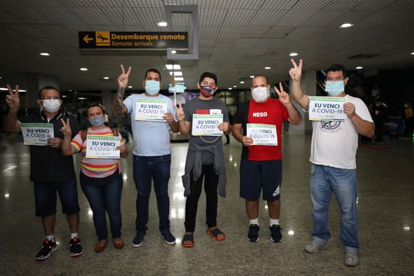 Seis pacientes recuperados da Covid-19 na Paraíba retornam a Manaus