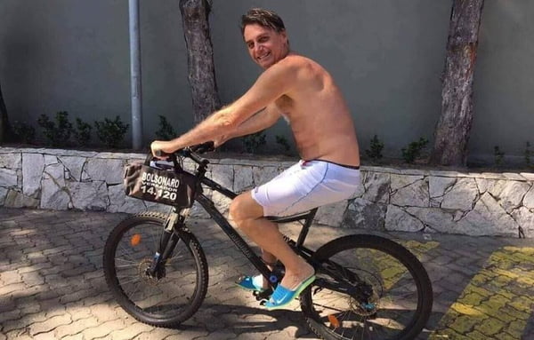 Jair Bolsonaro_bicicleta
