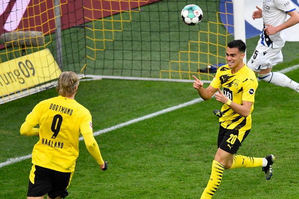 Reinier marca pelo Borussia Dortmund