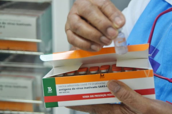 Mais de 40 mil pessoas estão à espera da 2ª dose da Coronavac na PB